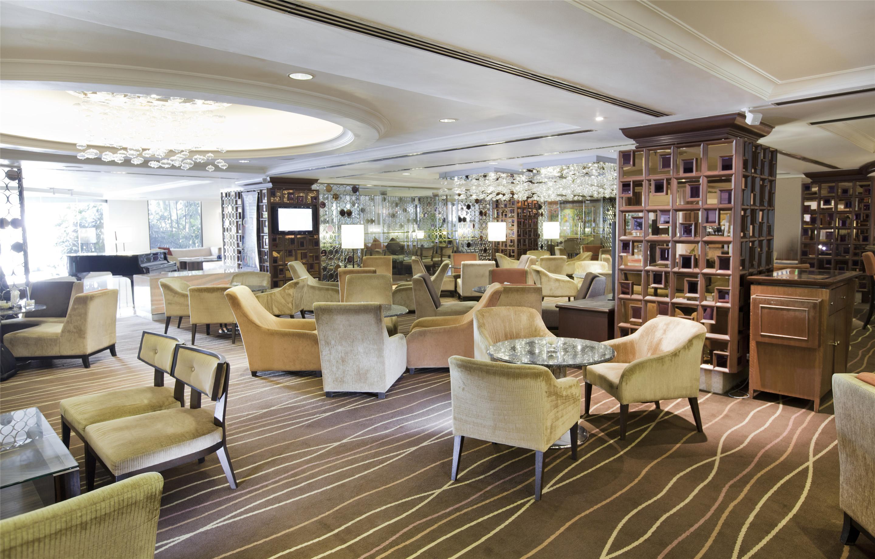 Dorsett Grand Subang Hotel Subang Jaya Dış mekan fotoğraf The lounge at the airport