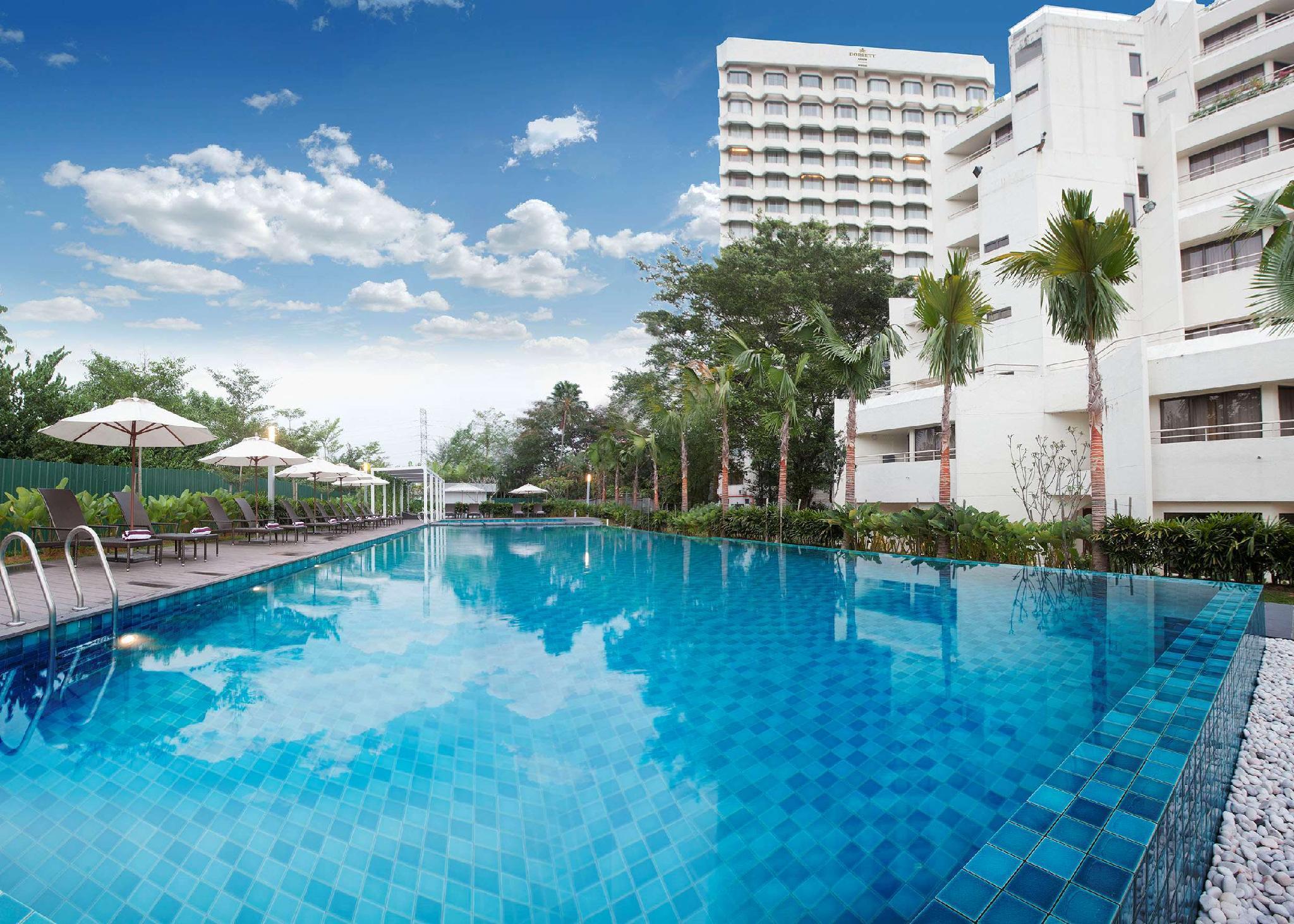Dorsett Grand Subang Hotel Subang Jaya Dış mekan fotoğraf The Royal