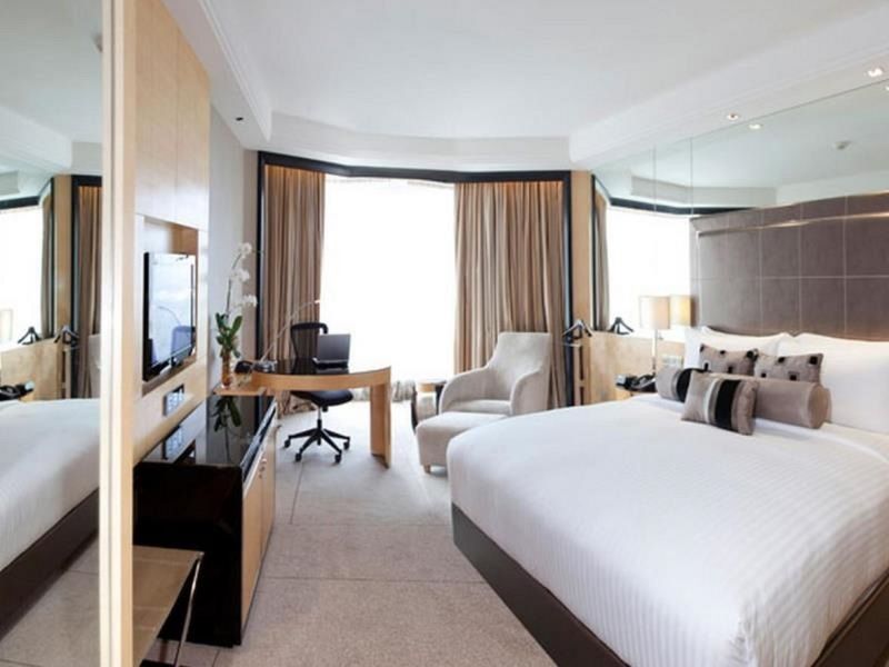 Dorsett Grand Subang Hotel Subang Jaya Dış mekan fotoğraf Deluxe Room