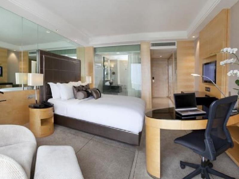 Dorsett Grand Subang Hotel Subang Jaya Dış mekan fotoğraf Deluxe Room